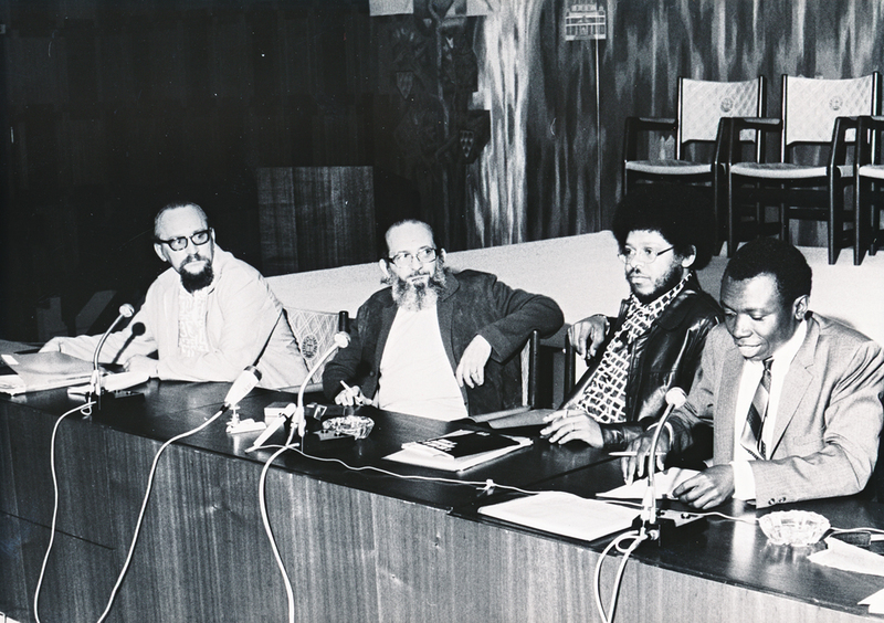 Paulo Freire in South Africa - Intertwining Histories